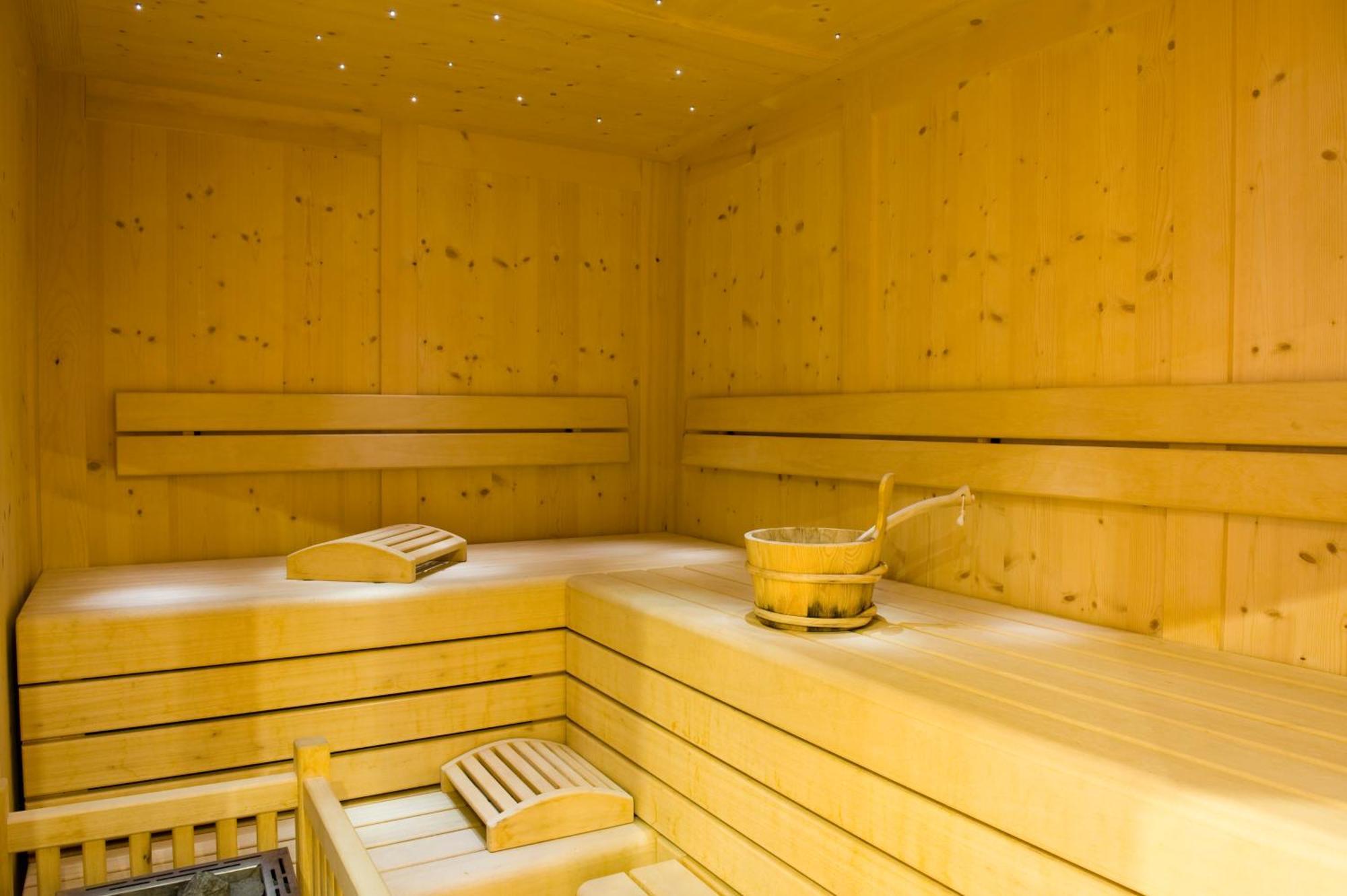 Hotel Garni La Vigna - Adult Friendly San Michele all'Adige Bagian luar foto