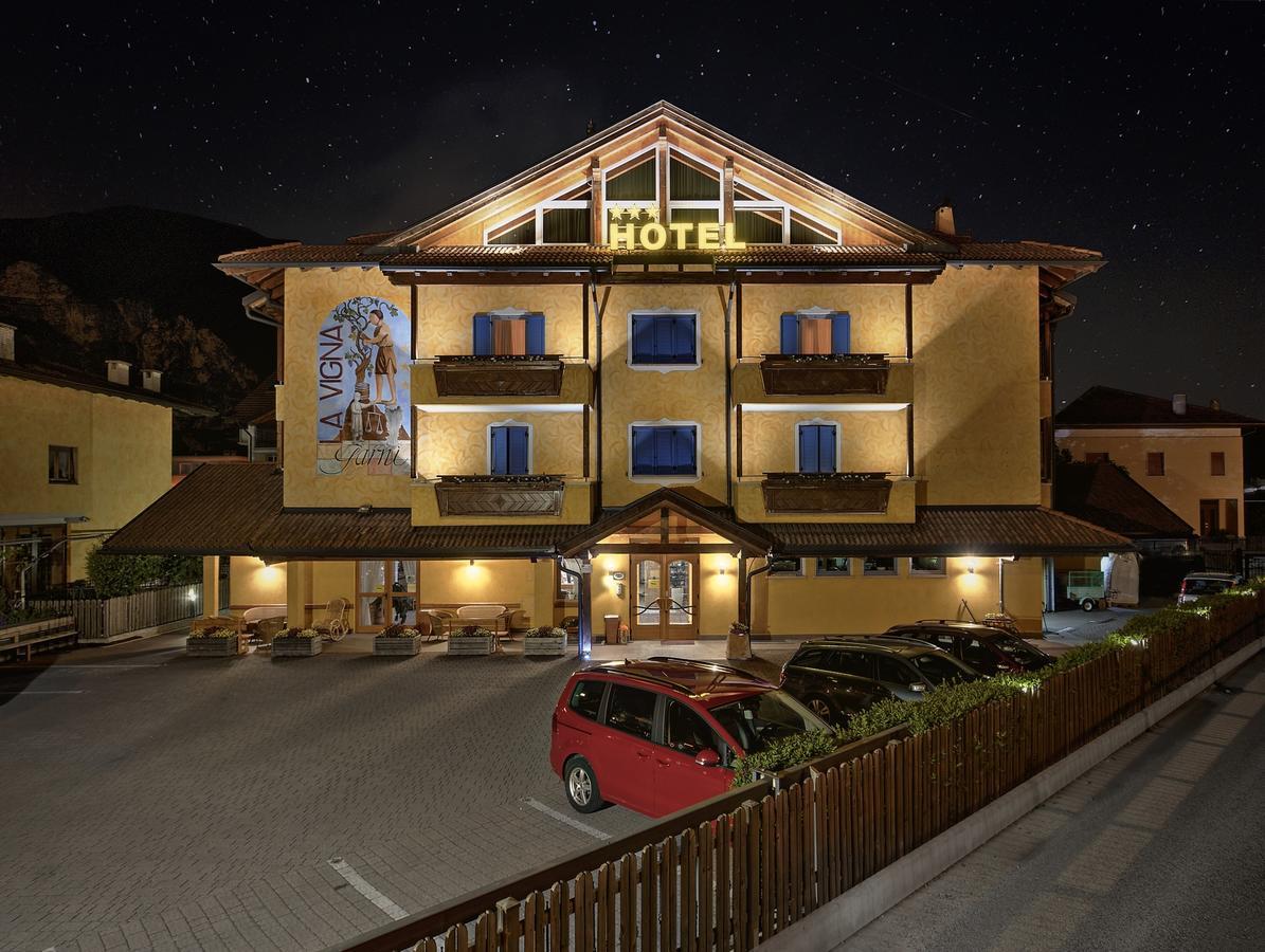 Hotel Garni La Vigna - Adult Friendly San Michele all'Adige Bagian luar foto