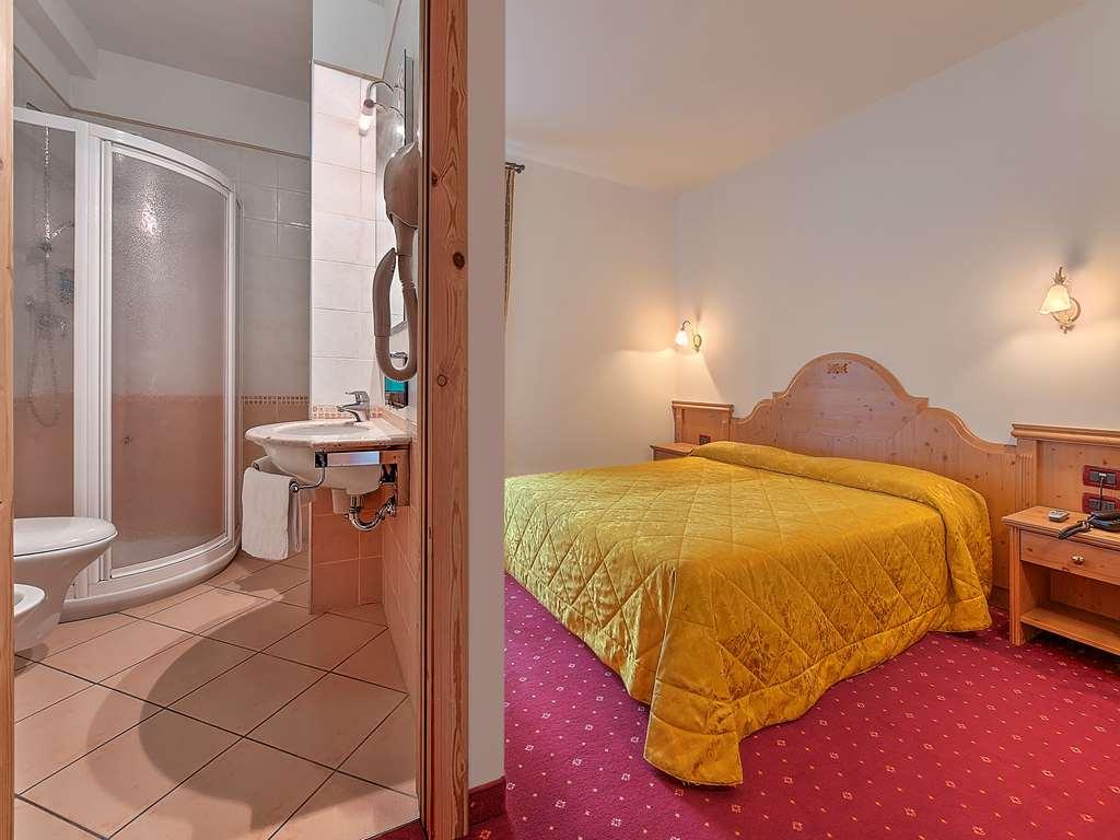 Hotel Garni La Vigna - Adult Friendly San Michele all'Adige Ruang foto